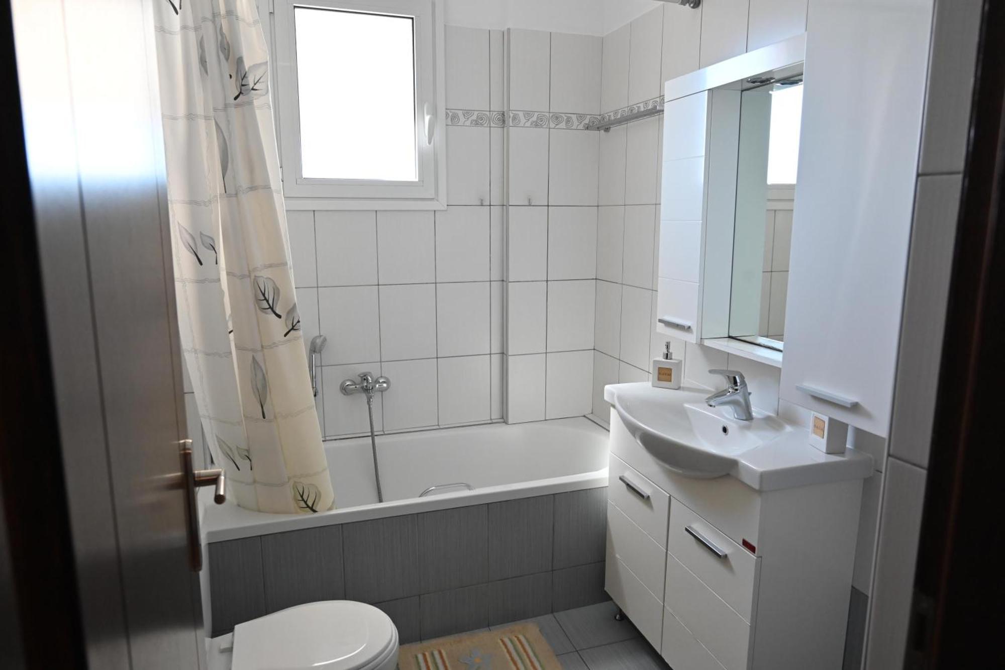 Vasiliki'S Guesthouse Афины Экстерьер фото